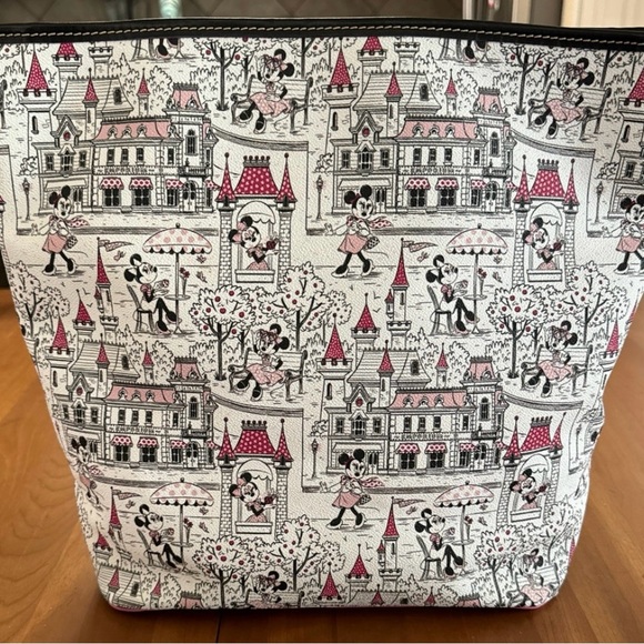 Disney Dooney and  Bourke Minnie Mouse - Picture 4 of 13